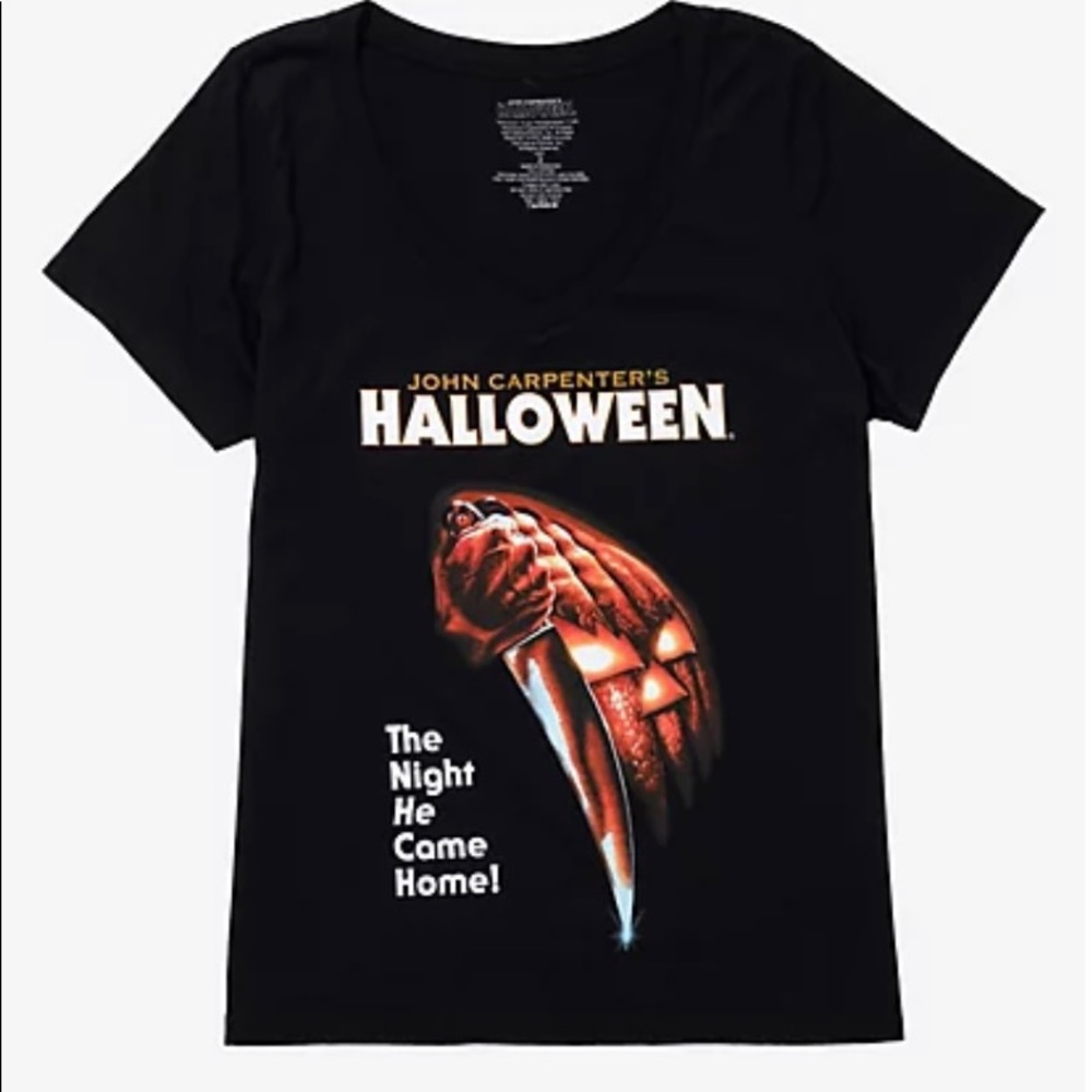 HALLOWEEN Plus Size Tee!